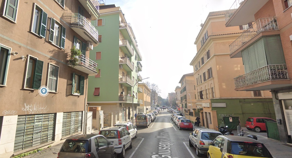 San Giovanni -   2 locali  � 80000 NT201