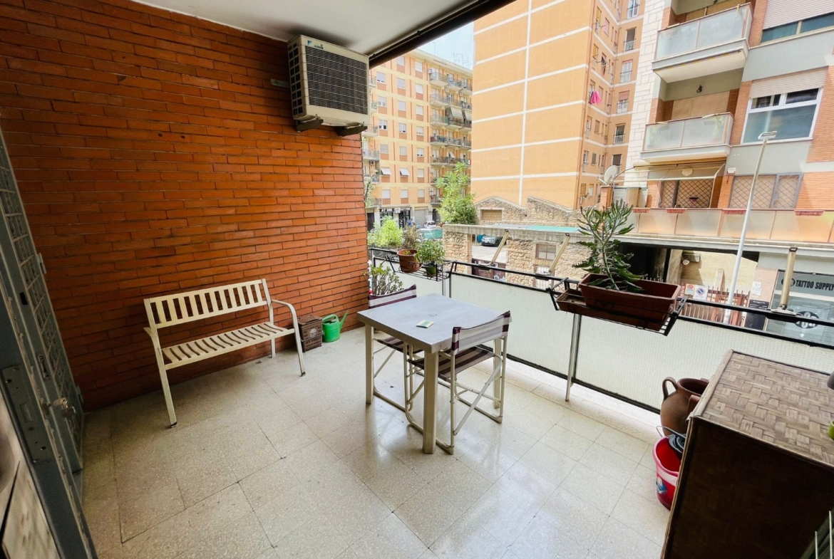 Tiburtina -   4 locali  � 395000 T404