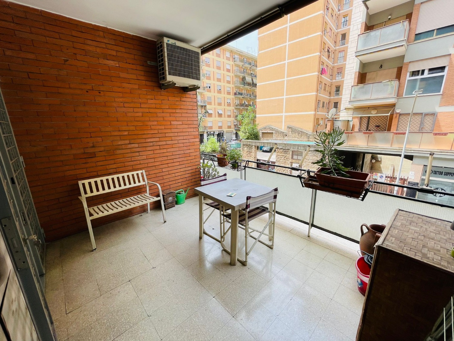 Tiburtina -   4 locali  � 395000 T404