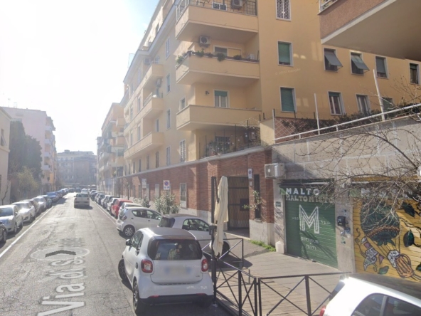 Bologna -   1 locali  � 75000 MT103